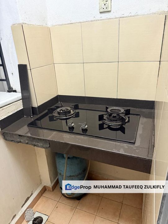 PARTIAL FURNISHED | Pangsapuri Danaumas Seksyen 7 Shah Alam, December Move In, Selangor, Shah Alam