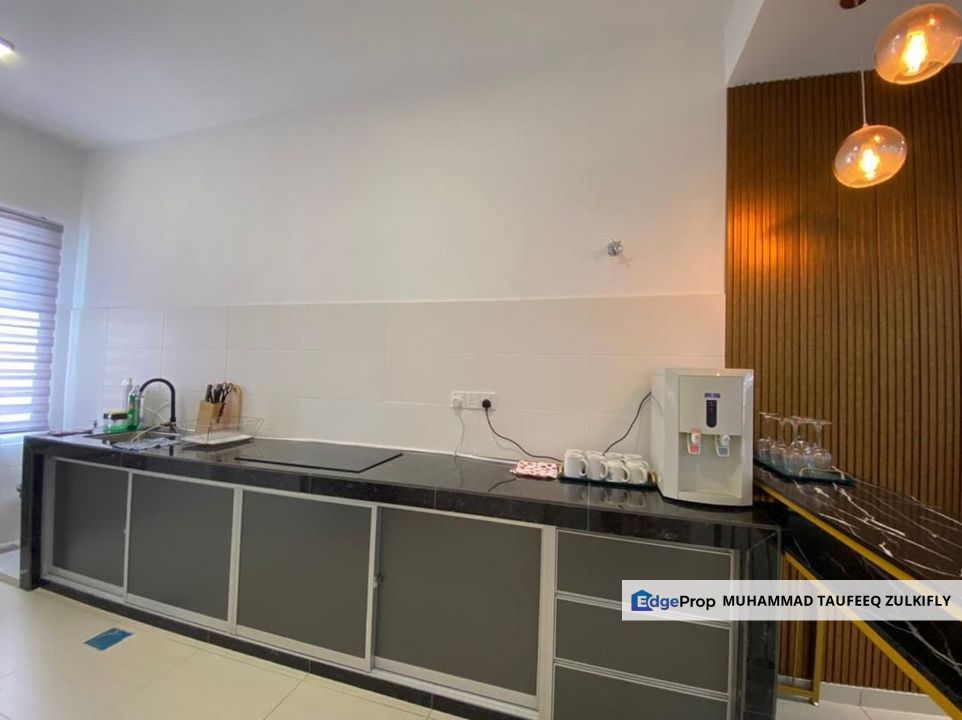 FULLY FURNISHED | BEAUTIFUL HOUSE | 2 Storey Tiara Sendayan, Ready Move In, Negeri Sembilan, Seremban