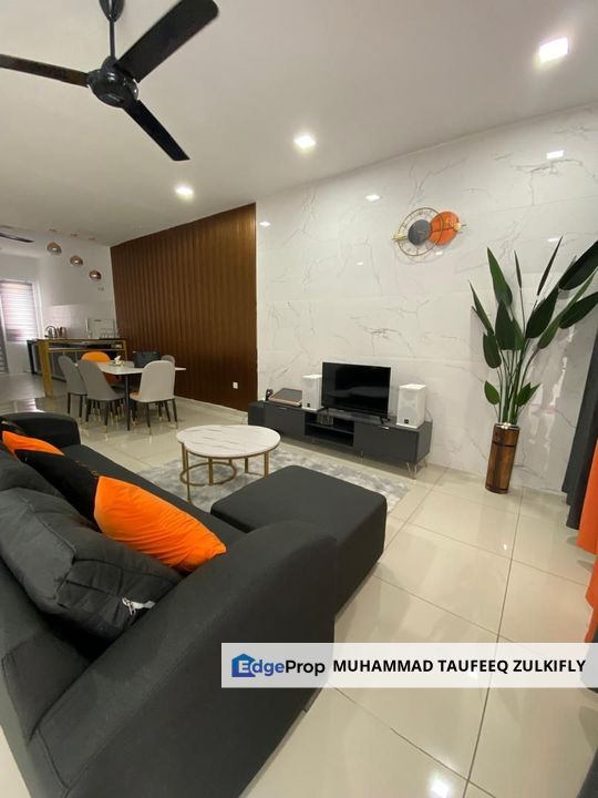 FULLY FURNISHED | BEAUTIFUL HOUSE | 2 Storey Tiara Sendayan, Ready Move In, Negeri Sembilan, Seremban