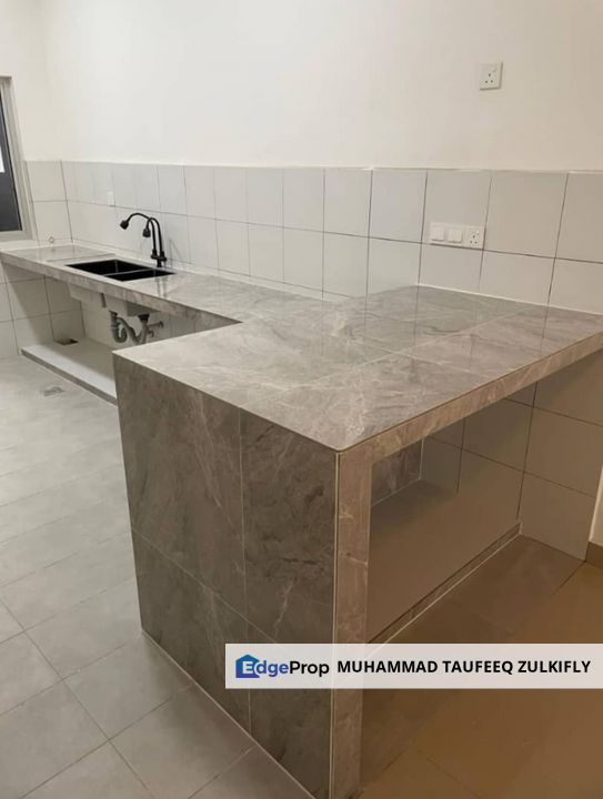 PARTIAL FURNISHED | 2 Storey Terrace Dayana 1, Nilai Impian Ready Move In, Negeri Sembilan, Nilai