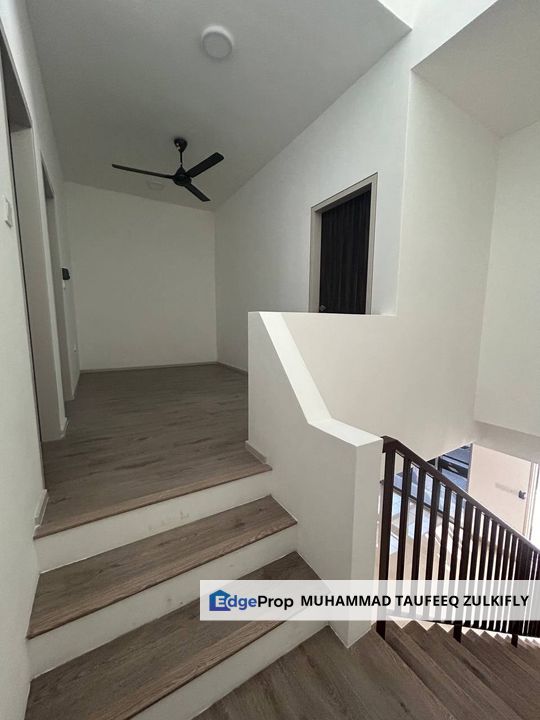 PARTIAL FURNISHED | 2 Storey Terrace Dayana 1, Nilai Impian Ready Move In, Negeri Sembilan, Nilai