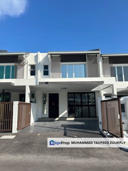 PARTIAL FURNISHED | 2 Storey Terrace Dayana 1, Nilai Impian Ready Move In, Negeri Sembilan, Nilai