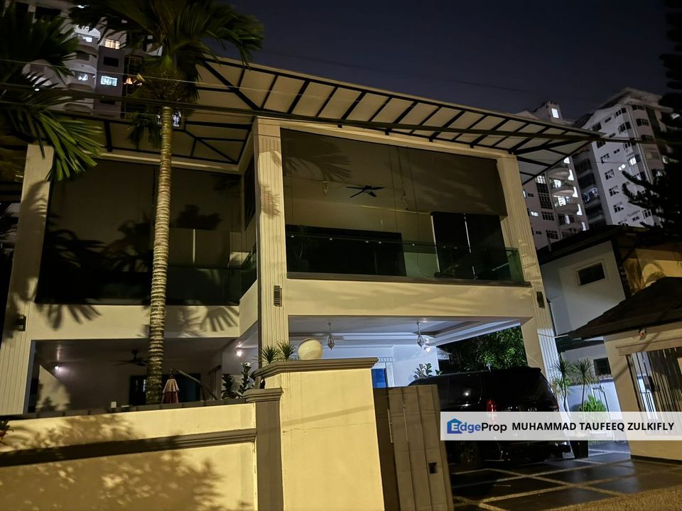 FULLY FURNISHED | BUNGALOW | Taman Ampang Utama, Ampang, Selangor, Ampang