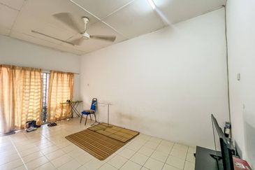 Pulau Indah ( Pulau Lumut )