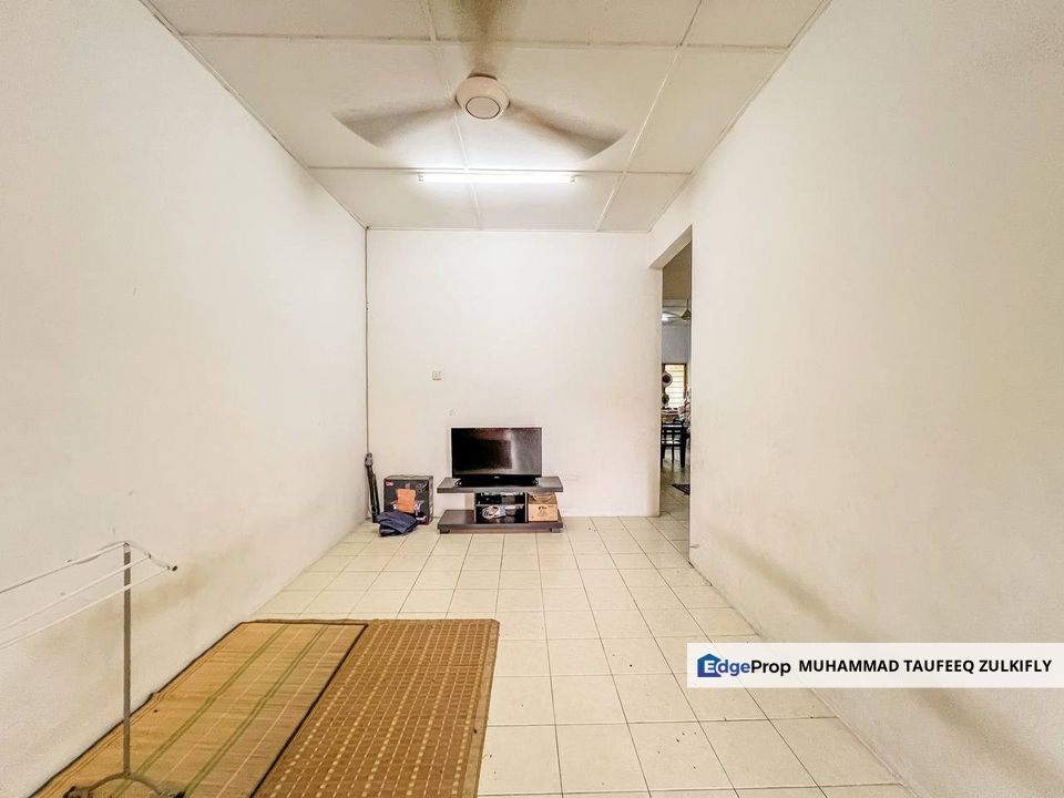 Single Storey Terrace Jalan Dato Ahmad Razali Pulau Indah Klang Freehold Malay Reserved, Selangor, Port Klang