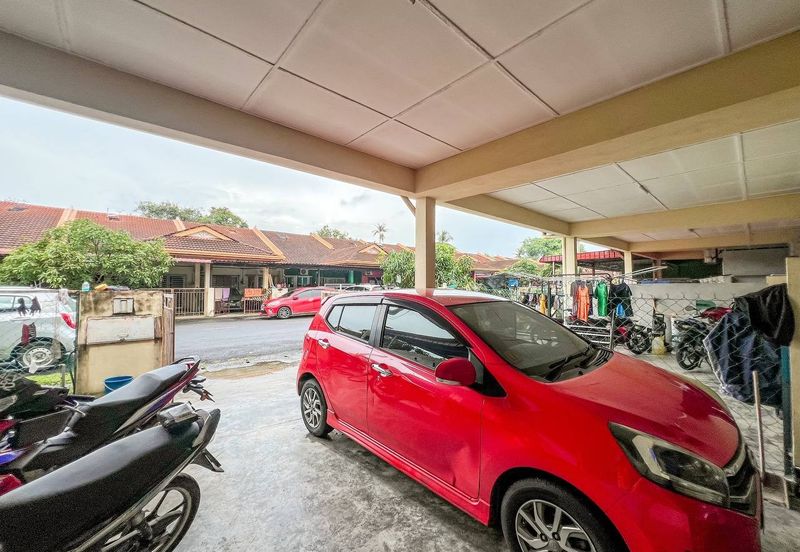 Pulau Indah ( Pulau Lumut )