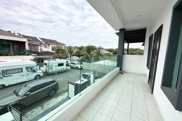 Jalan SP 4 @ Bandar Saujana Putra