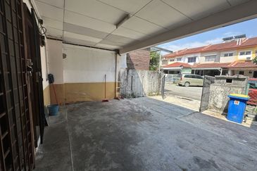 Jalan SP 6 @ Bandar Saujana Putra