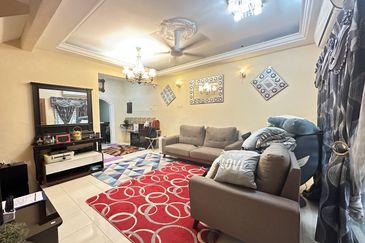 Jalan SP 8 @ Bandar Saujana Putra