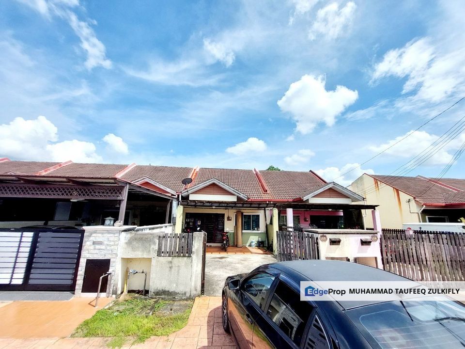 Single Storey Jalan Jambu Batu Taman Meru Permai Klang Private Pool Belakang Rumah, Selangor, Klang