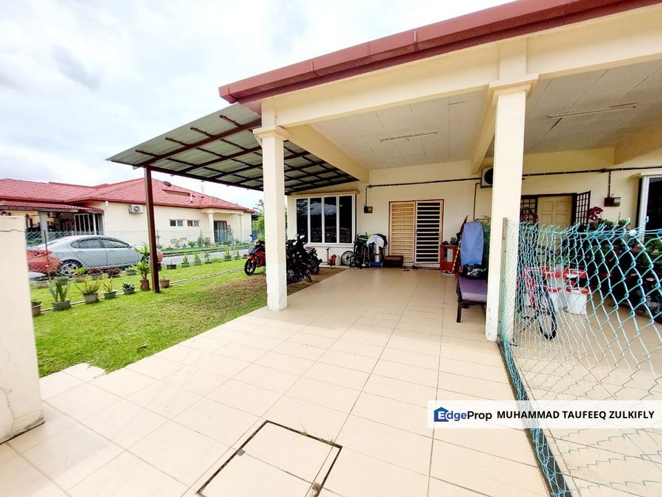 End Lot Single Storey Jalan Jambu Batu Taman Meru Permai, Klang Selangor, Selangor, Klang