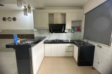 Seksyen 30, Shah Alam