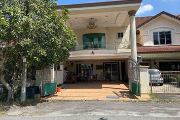 Lorong Az- Zaharah 10/10