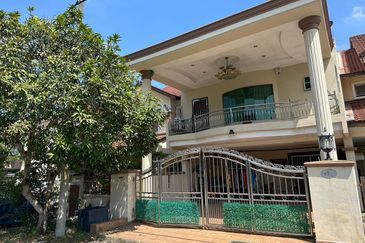 Lorong Az- Zaharah 10/10