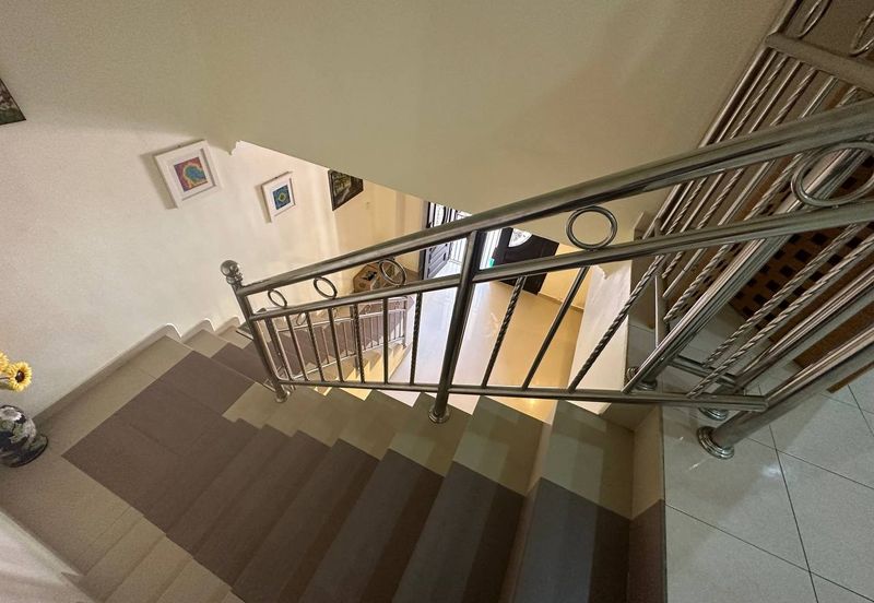 Lorong Az- Zaharah 10/10