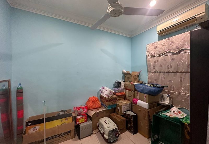 Lorong Az- Zaharah 10/10