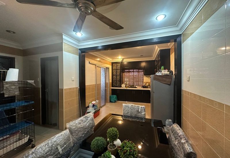 Lorong Az- Zaharah 10/10