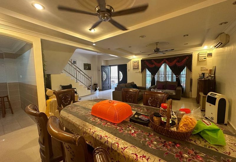 Lorong Az- Zaharah 10/10