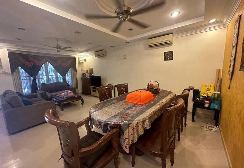 Lorong Az- Zaharah 10/10