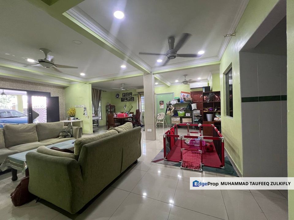 End Lot Facing Open 2 Storey Terrace Bandar Bukit Raja, Klang Fully Extended & Renovated, Selangor, Klang