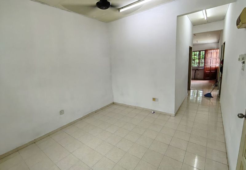 Pulau Indah ( Pulau Lumut )