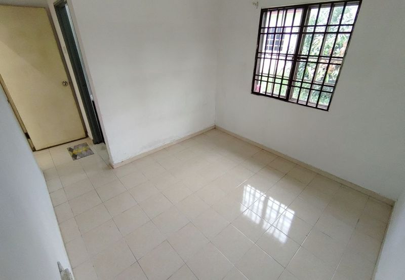 Pulau Indah ( Pulau Lumut )