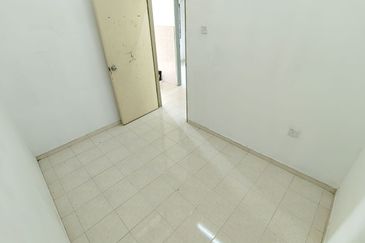 Pulau Indah ( Pulau Lumut )