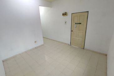 Pulau Indah ( Pulau Lumut )