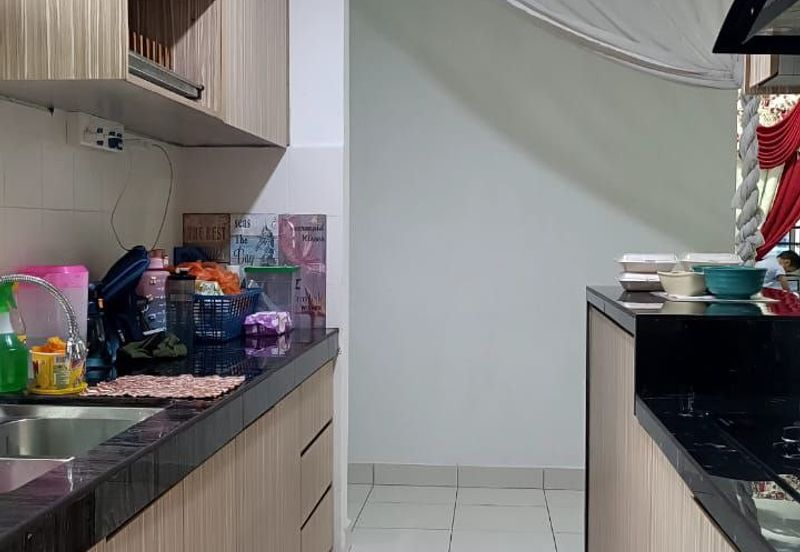 D'Camelia Court Nilai Impian