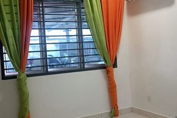 D'Camelia Court Nilai Impian