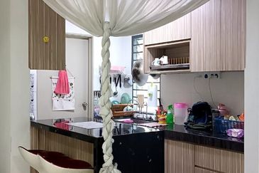 D'Camelia Court Nilai Impian