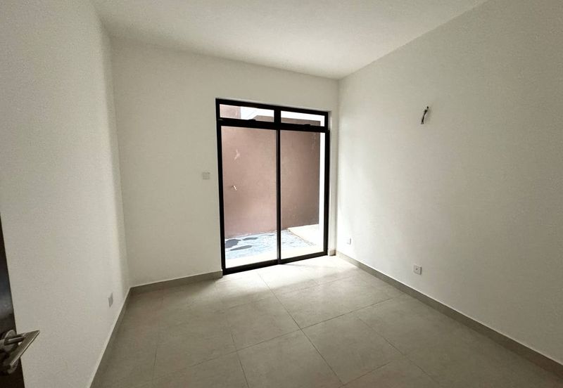 Brand New 2 Phase Mulia Residence, Cyberjaya Freehold Strata Property