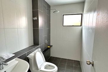 Brand New Bywater Homes Type Croceus Setia Utama 3, Setia Alam Freehold