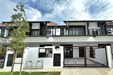 Brand New Bywater Homes Type Croceus Setia Utama 3, Setia Alam Freehold