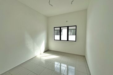 Brand New Bywater Homes Type Croceus Setia Utama 3, Setia Alam Freehold