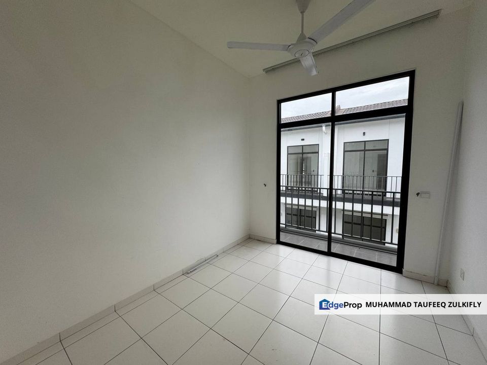 Non Bumi 2 Storey Terrace Eco Grandeur Graham Garden Puncak Alam, Selangor, Bandar Puncak Alam