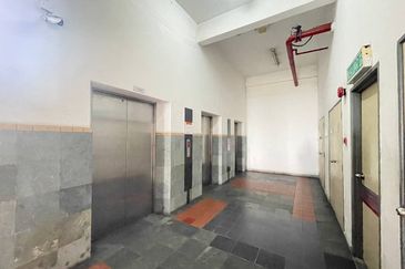 Perdana Exclusive Condominium