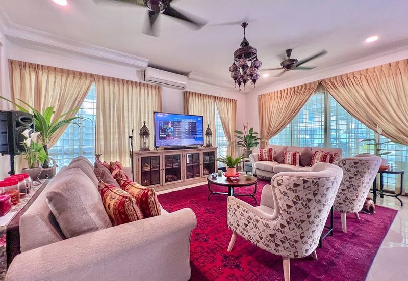 Lake Point Residence