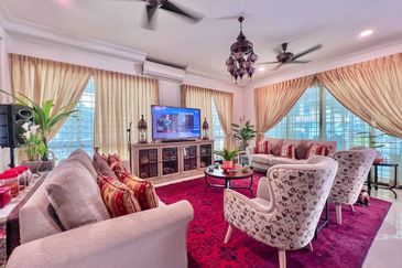 Lake Point Residence