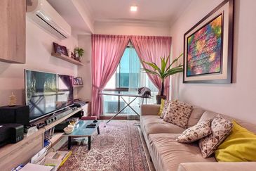 Lake Point Residence