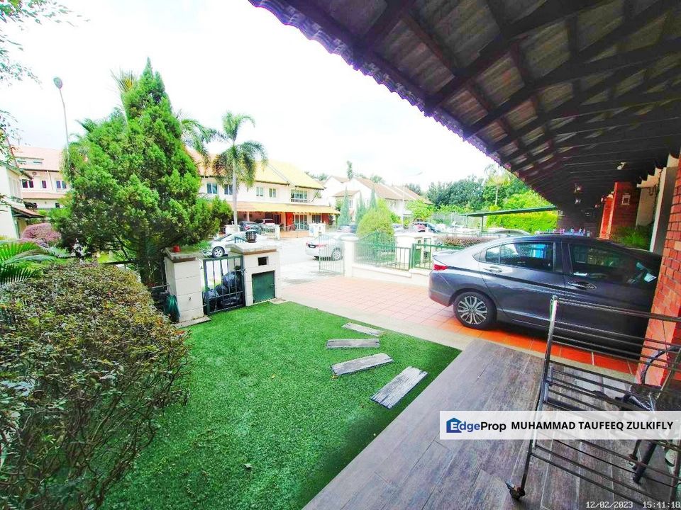 Extended 2.5 Storey Link House Usj Tanamera Subang Jaya, Non Bumi Freehold, Strata Title, Selangor, Subang Jaya