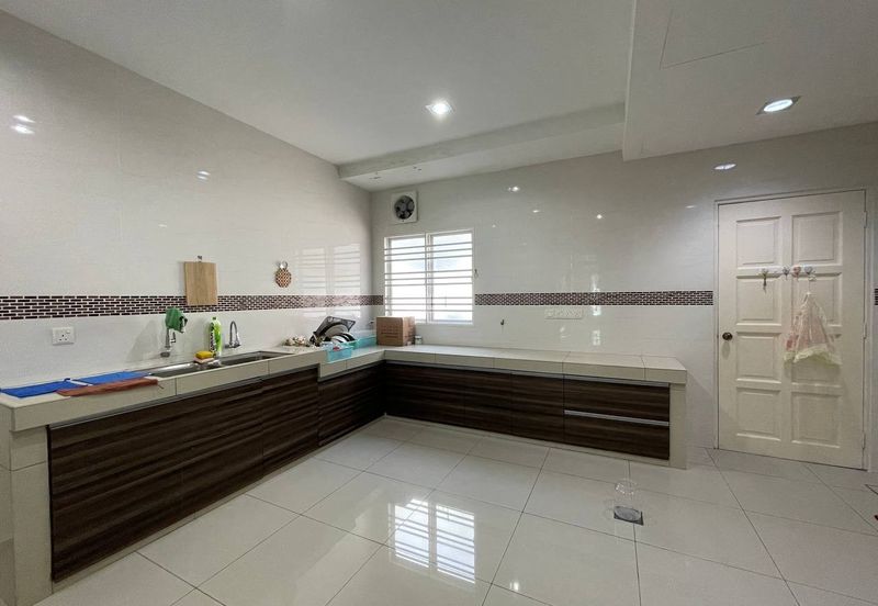 Nusari Aman 2 @ Bandar Sri Sendayan