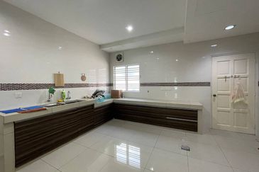 Nusari Aman 2 @ Bandar Sri Sendayan