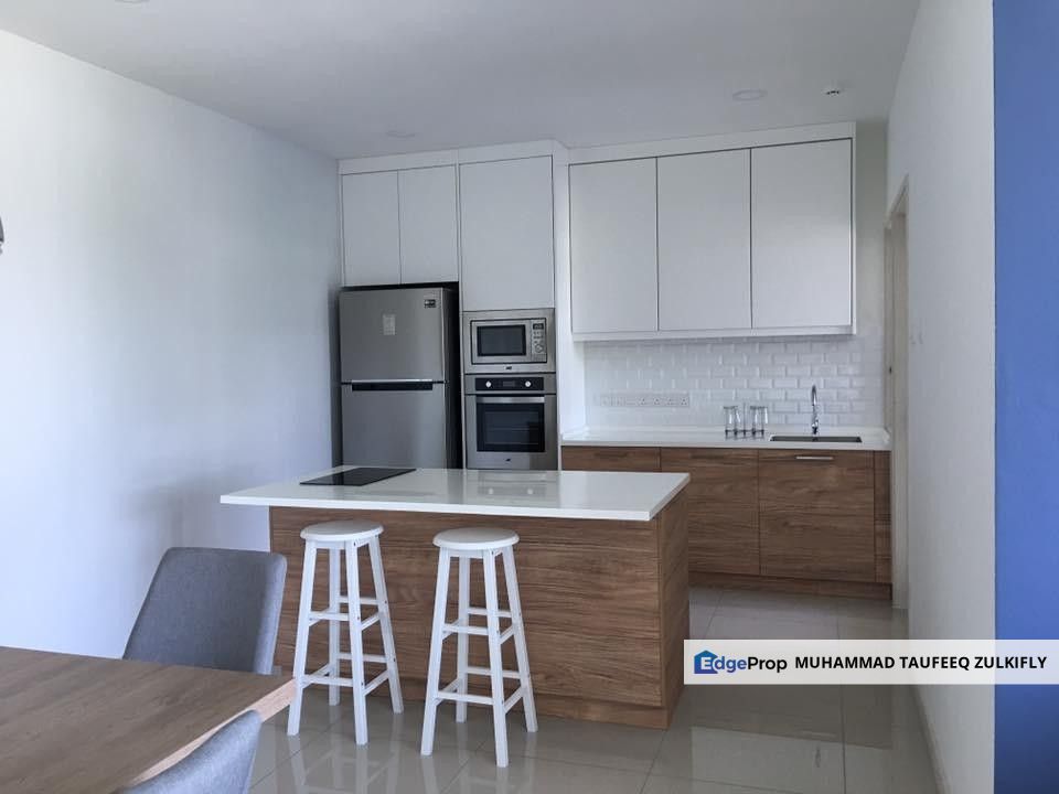 Fully Furnished Modern Design Upper Unit Townhouse Primer Garden Villa Townhouse Cahaya Spk, Selangor, Shah Alam