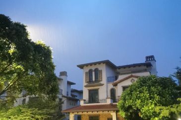 Country Garden Diamond City