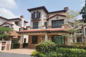 Country Garden Diamond City