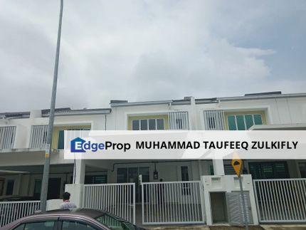 Bare Unit 2 Storey Terrace Tiara Sendayan, Near KLIA Exit, Owner never stay, Negeri Sembilan, Seremban