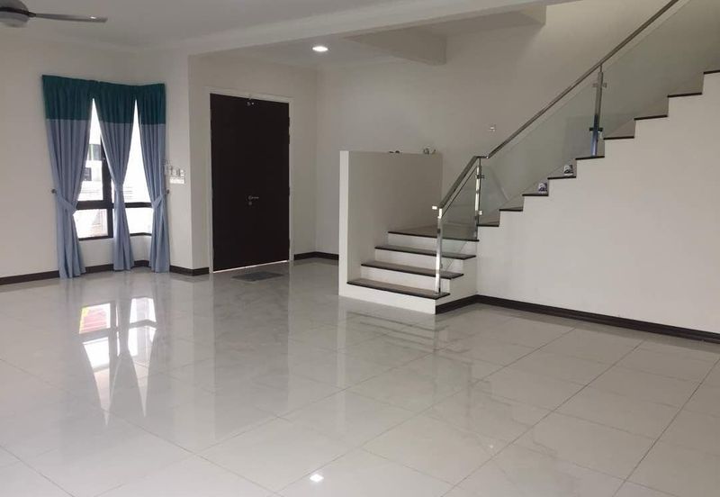 Anggun, Alam Nusantara