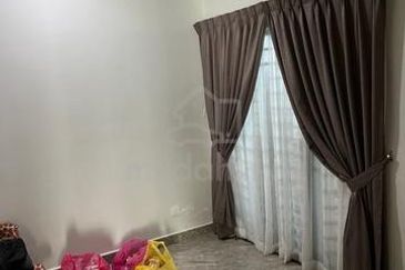 Laman Delfina @ Nilai Impian