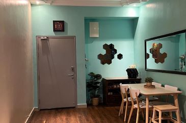 Kiara Court - Nilai Impian